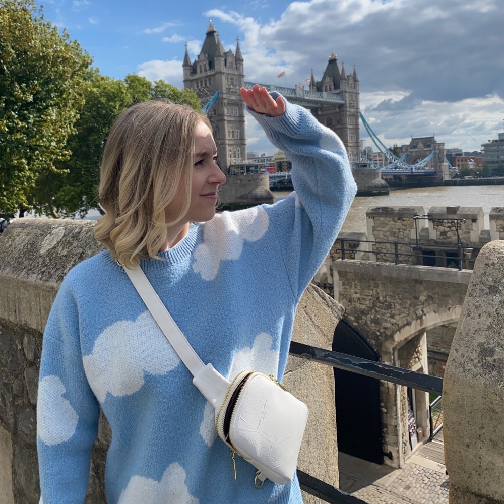 Meet your Posher, Alex